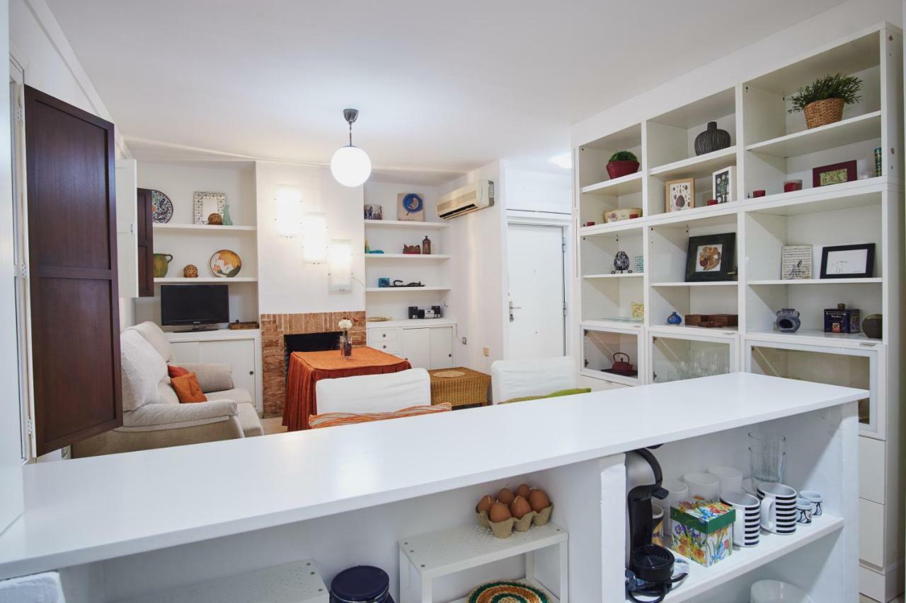 Apartament Santa Cruz Pearl Sewilla Zewnętrze zdjęcie